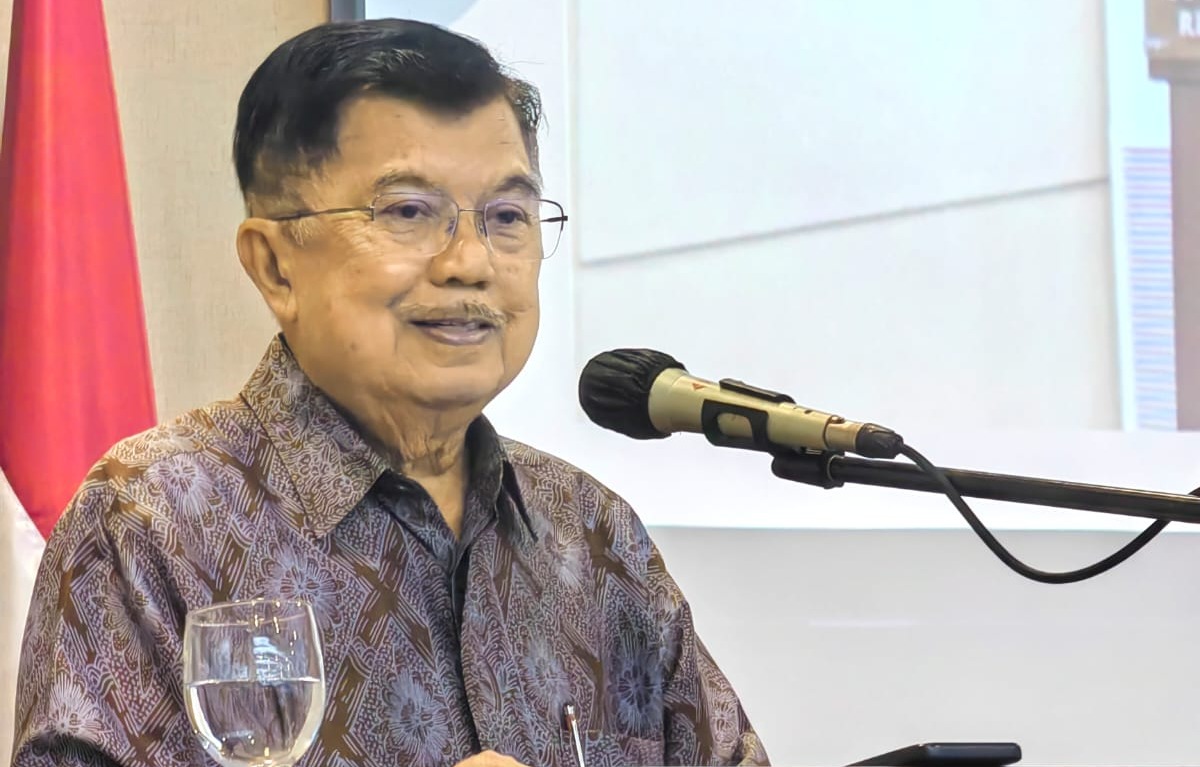 Jusuf Kalla Sebut Kebijakan Tarif Impor Trump 32 Persen Tidak akan Memiliki Efek Besar pada Indonesia
