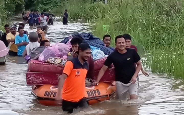 Banjir yang Melanda 13 Desa di Halmahera Timur Maluku Utara Mulai Surut