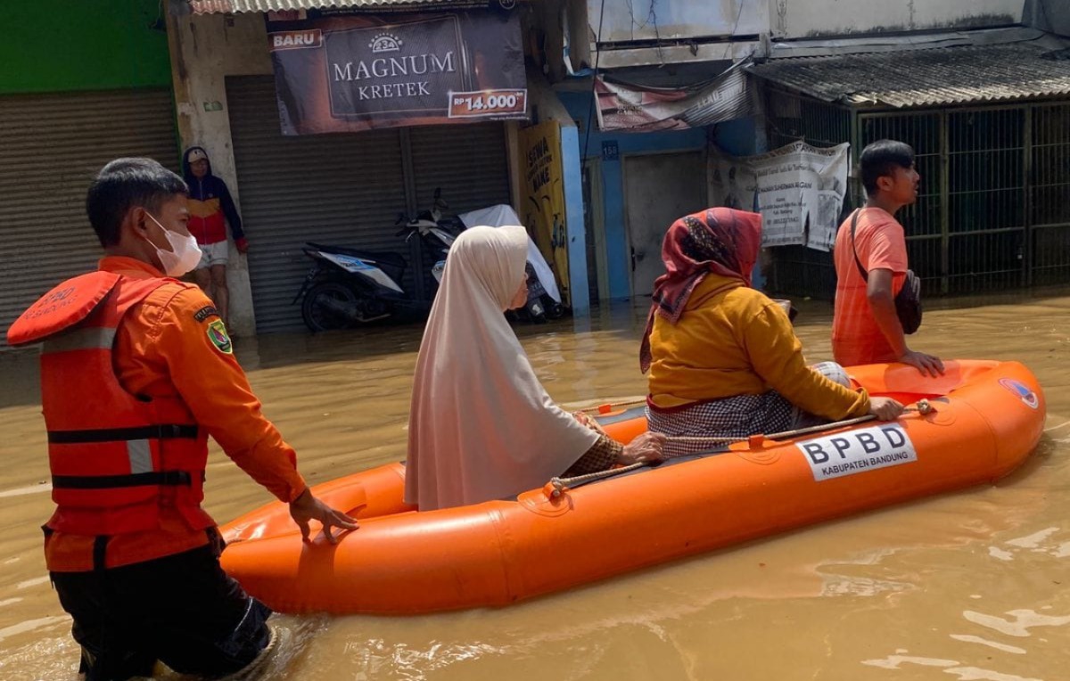 Banjir Masih Genangi 8 Desa di Kabupaten Bandung, 11.082 Jiwa Terdampak